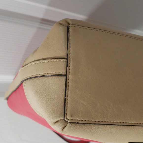 Coach Two-Tone Pink & Tan Leather Hobo Bag – Stylish Shoulder Purse - 11"x8"x4" - Picture 10 of 12